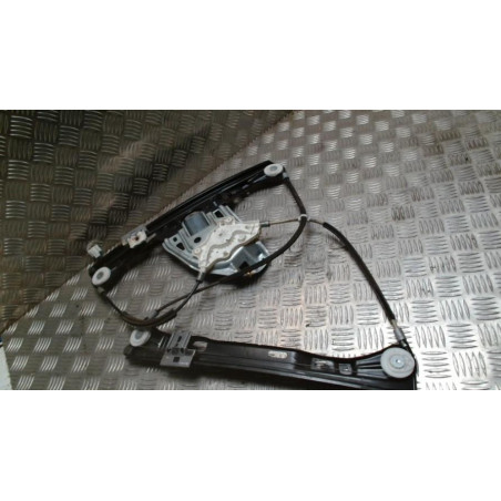 Leve vitre electrique avant gauche MERCEDES CLASSE C 203 COUPE SPORT PHASE 1 d’occasion