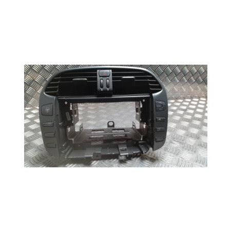 Facade autoradio FIAT BRAVO 2 d’occasion