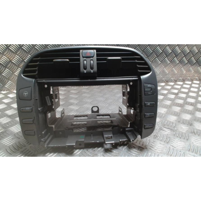 Facade autoradio FIAT BRAVO 2 d’occasion