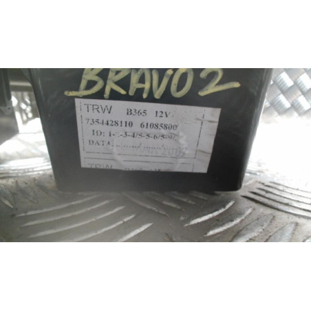 Facade autoradio FIAT BRAVO 2 d’occasion