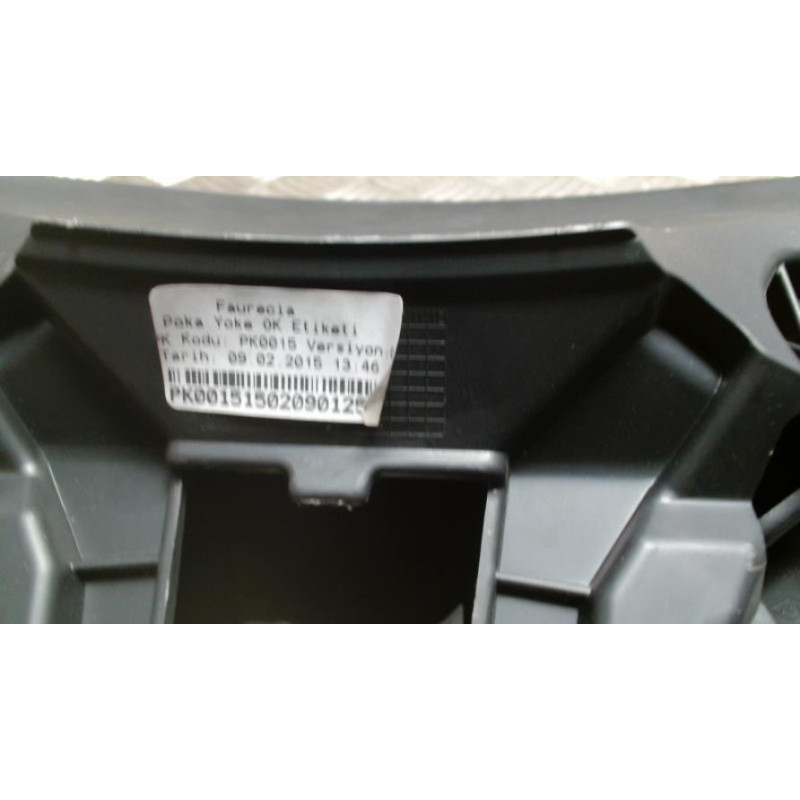 Casquette tableau de bord RENAULT CLIO 4 PHASE 1 d’occasion