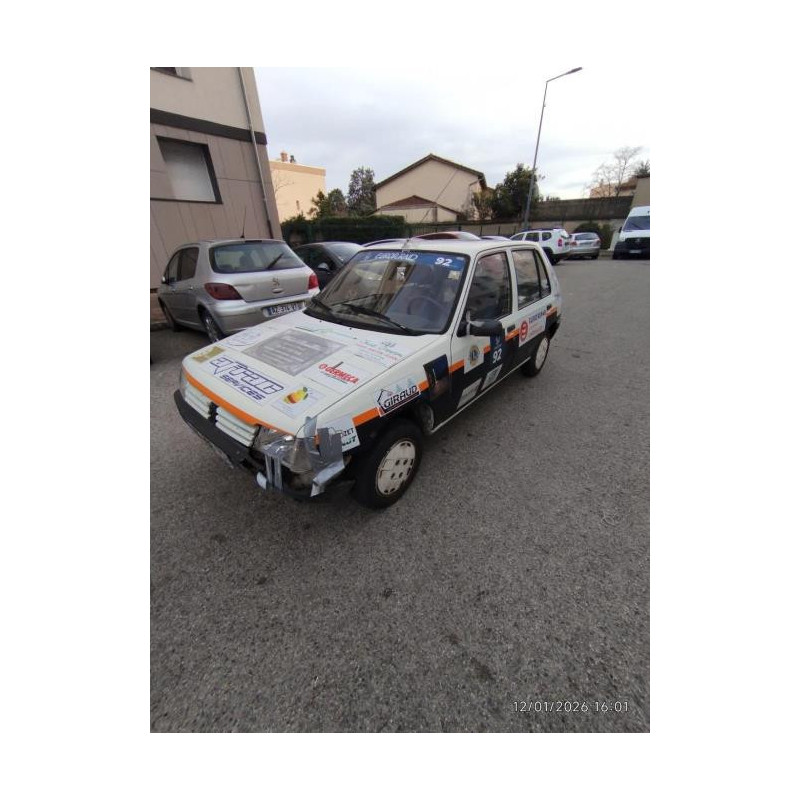 Feu arriere principal gauche (feux) PEUGEOT 205 PHASE 2 d’occasion
