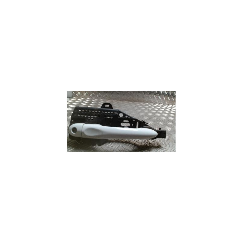 Support poignee porte avant gauche RENAULT CLIO 4 PHASE 1 d’occasion