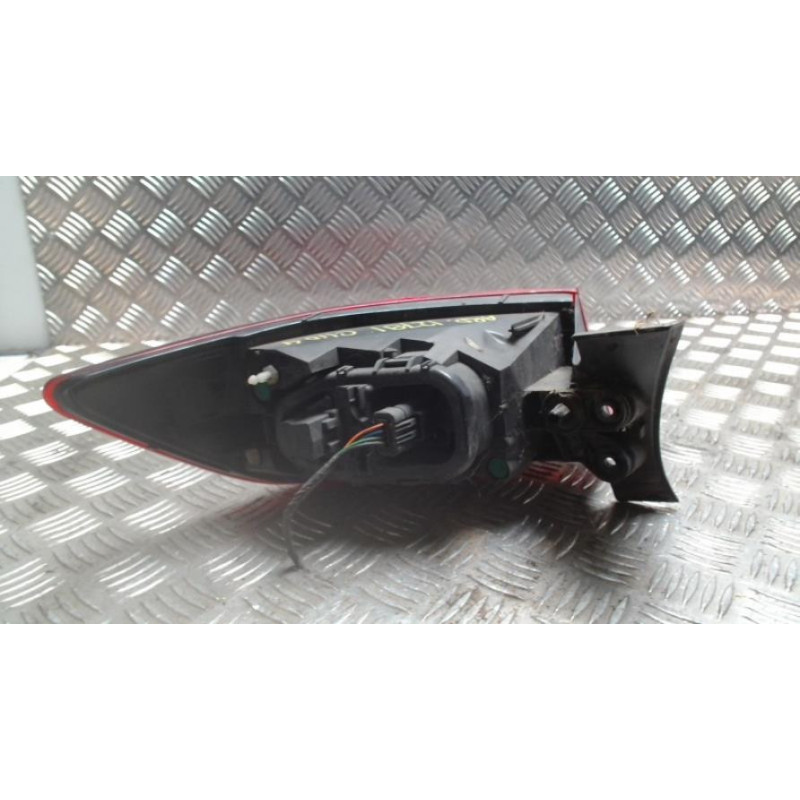 Feu arriere principal droit (feux) RENAULT CLIO 4 PHASE 1 d’occasion