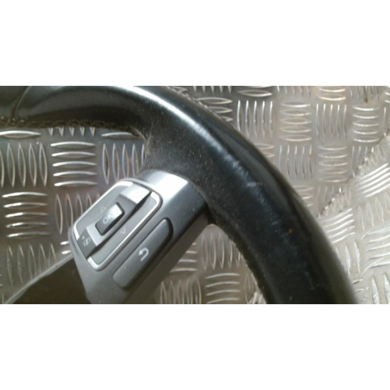 Volant VOLKSWAGEN TOURAN 2 d’occasion