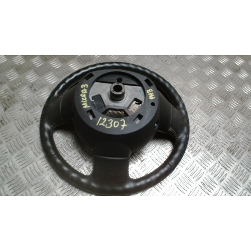Volant NISSAN MICRA 3 PHASE 3 d’occasion