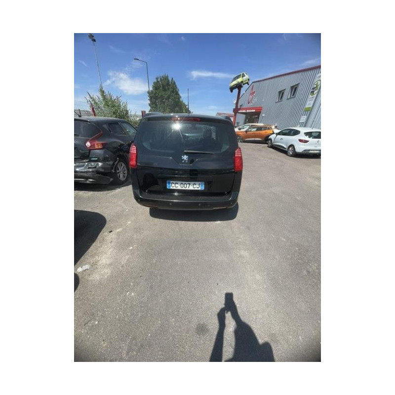 Feu arriere principal gauche (feux) PEUGEOT 5008 1 PHASE 1 d’occasion