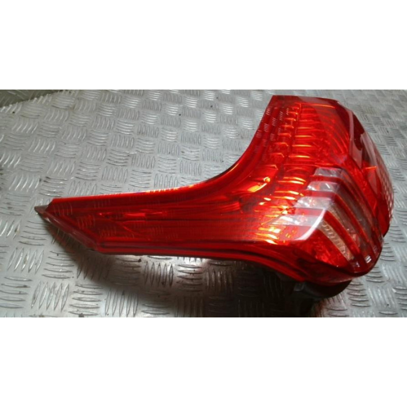 Feu arriere principal droit (feux) PEUGEOT 5008 1 PHASE 1 d’occasion