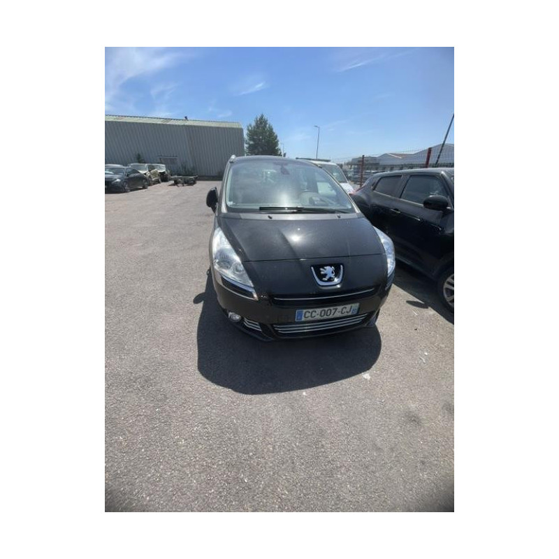 Feu arriere principal droit (feux) PEUGEOT 5008 1 PHASE 1 d’occasion