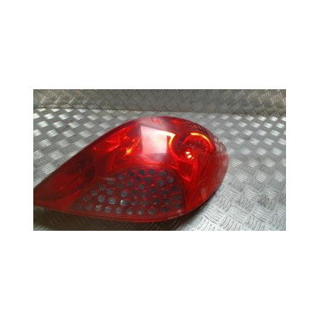 Feu arriere principal droit (feux) PEUGEOT 207 PHASE 1 d’occasion
