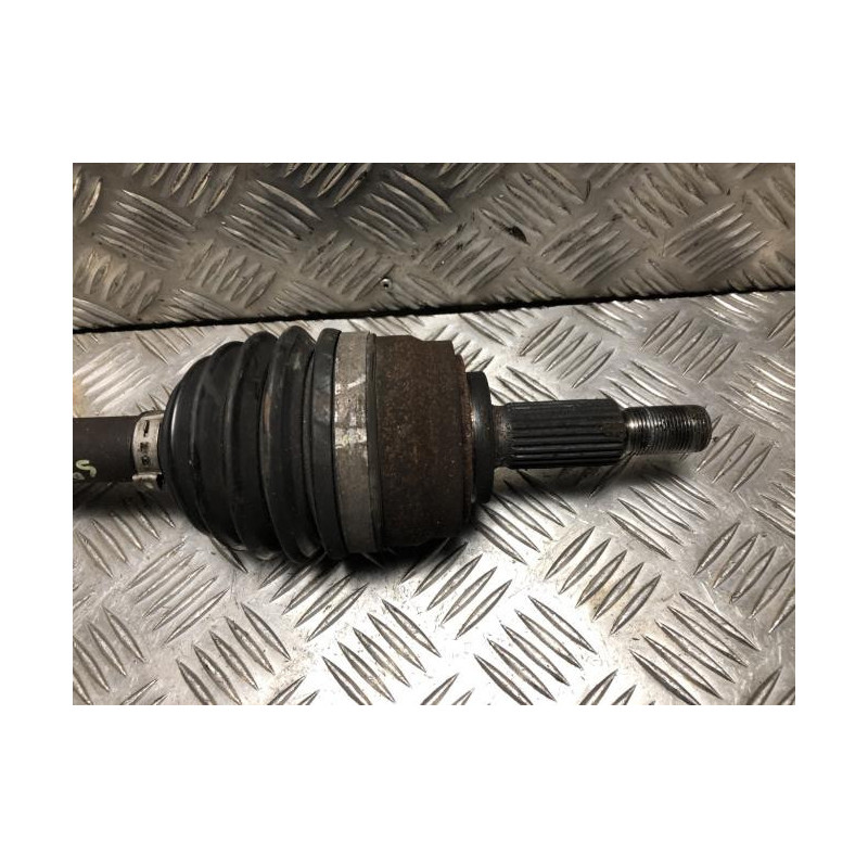 Cardan gauche (transmission) RENAULT CLIO 5 PHASE 1 d’occasion