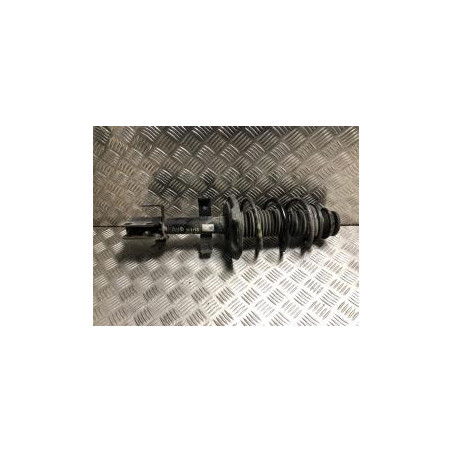 Amortisseur avant droit RENAULT CLIO 5 PHASE 1 d’occasion
