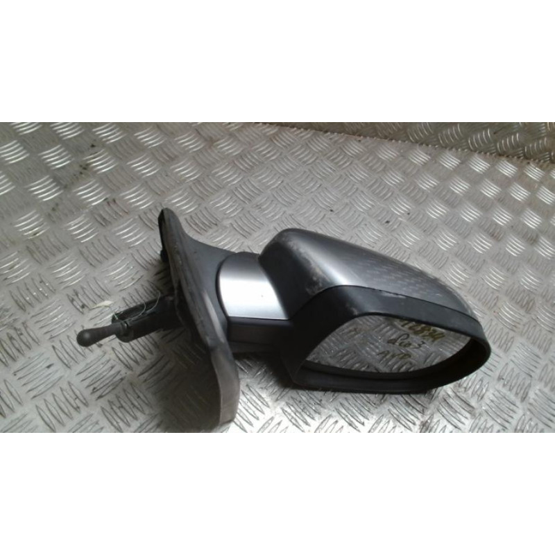 Retroviseur droit RENAULT CLIO 3 PHASE 2 d’occasion