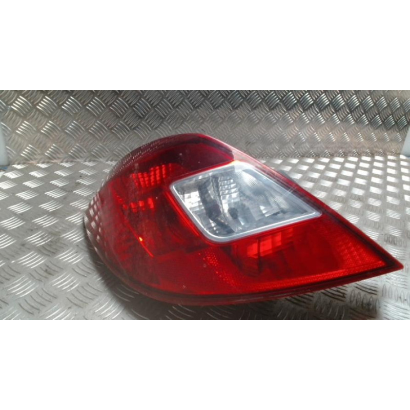 Feu arriere principal gauche (feux) OPEL CORSA D PHASE 1 d’occasion