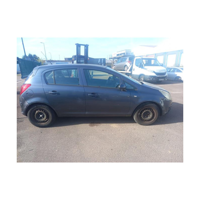 Feu arriere principal gauche (feux) OPEL CORSA D PHASE 1 d’occasion