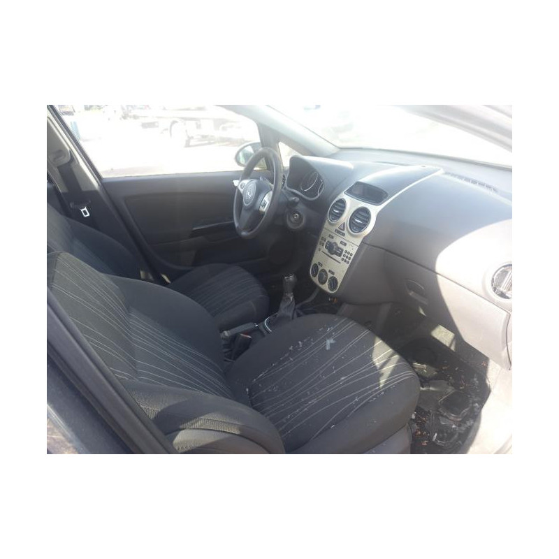 Feu arriere principal gauche (feux) OPEL CORSA D PHASE 1 d’occasion