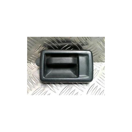 Poignee interieur avant gauche PEUGEOT 106 PHASE 2 d’occasion