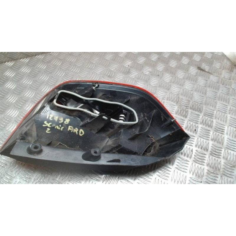 Feu arriere principal droit (feux) RENAULT SCENIC 2 PHASE 2 d’occasion