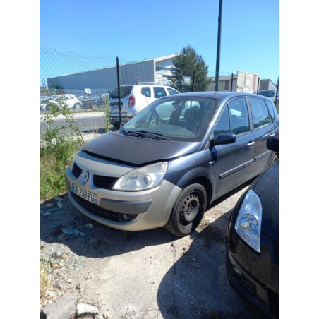 Feu arriere principal droit (feux) RENAULT SCENIC 2 PHASE 2 d’occasion