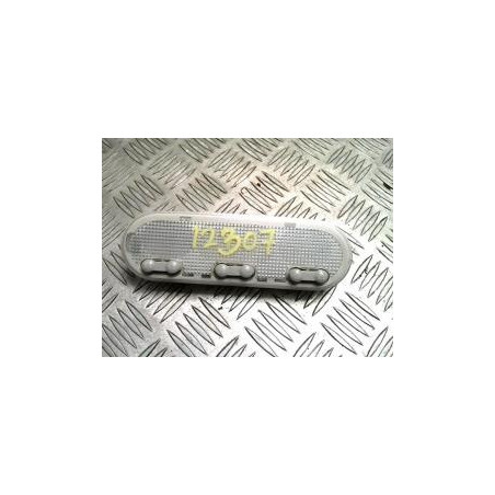 Eclairage de plafonnier NISSAN MICRA 3 PHASE 3 d’occasion