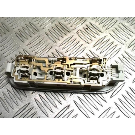 Eclairage de plafonnier NISSAN MICRA 3 PHASE 3 d’occasion