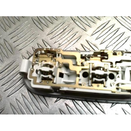 Eclairage de plafonnier NISSAN MICRA 3 PHASE 3 d’occasion