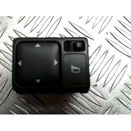 Commande retroviseurs NISSAN MICRA 3 PHASE 3 d’occasion