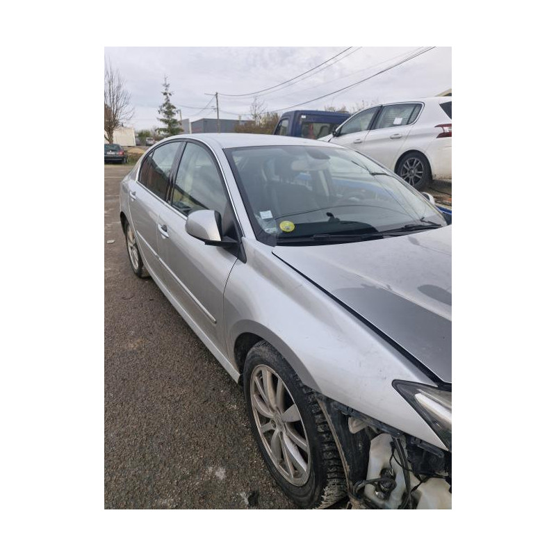 Platine feu arriere droit RENAULT LAGUNA 3 PHASE 2 d’occasion