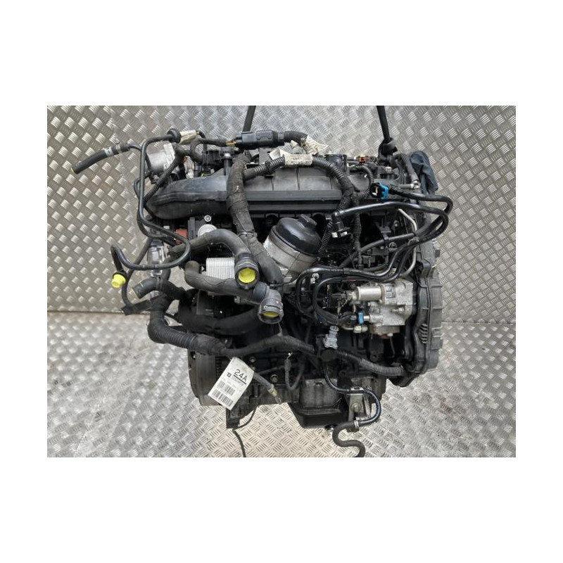Moteur OPEL MERIVA B PHASE 1 d’occasion