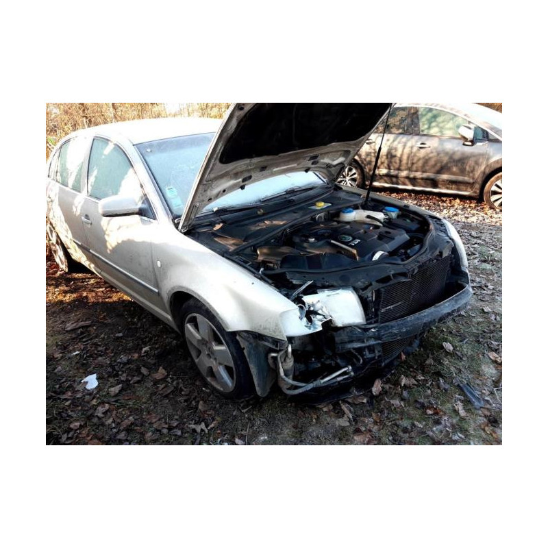 Serrure de coffre SKODA SUPERB 1 d’occasion