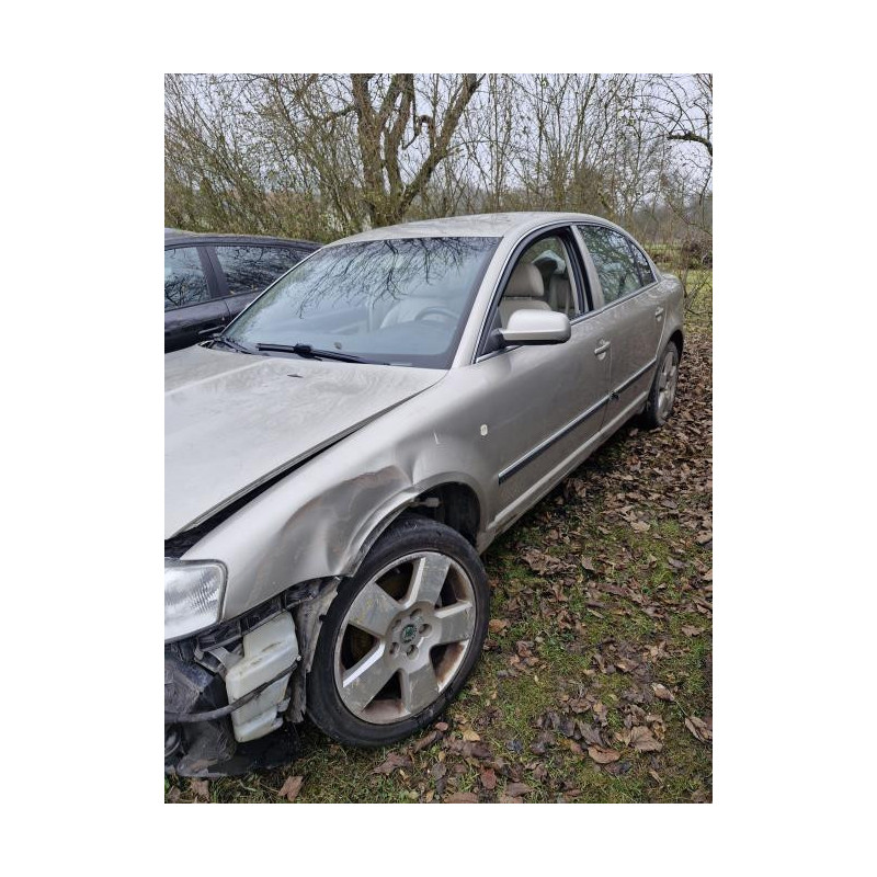 Serrure de coffre SKODA SUPERB 1 d’occasion