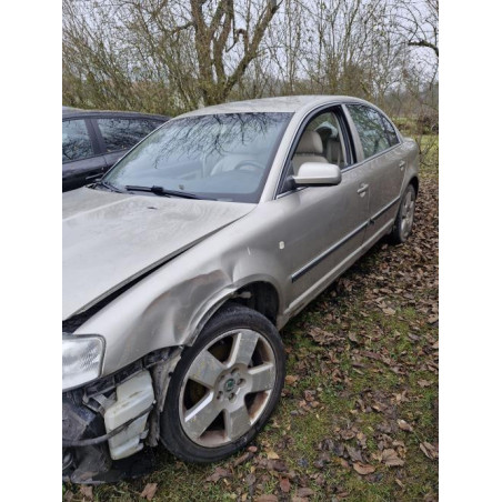 Serrure de coffre SKODA SUPERB 1 d’occasion