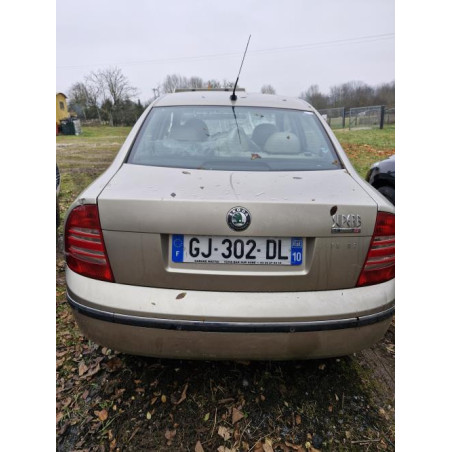 Serrure de coffre SKODA SUPERB 1 d’occasion