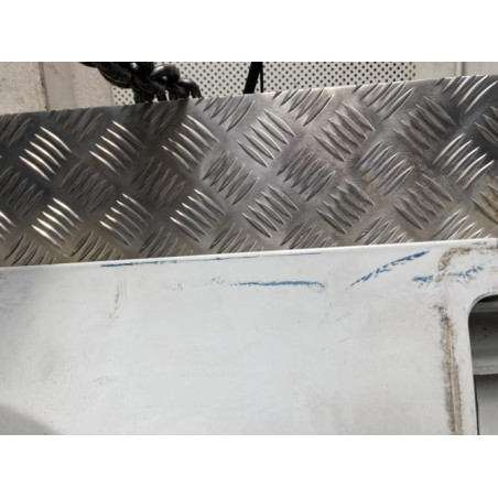 Porte laterale droit IVECO  d’occasion