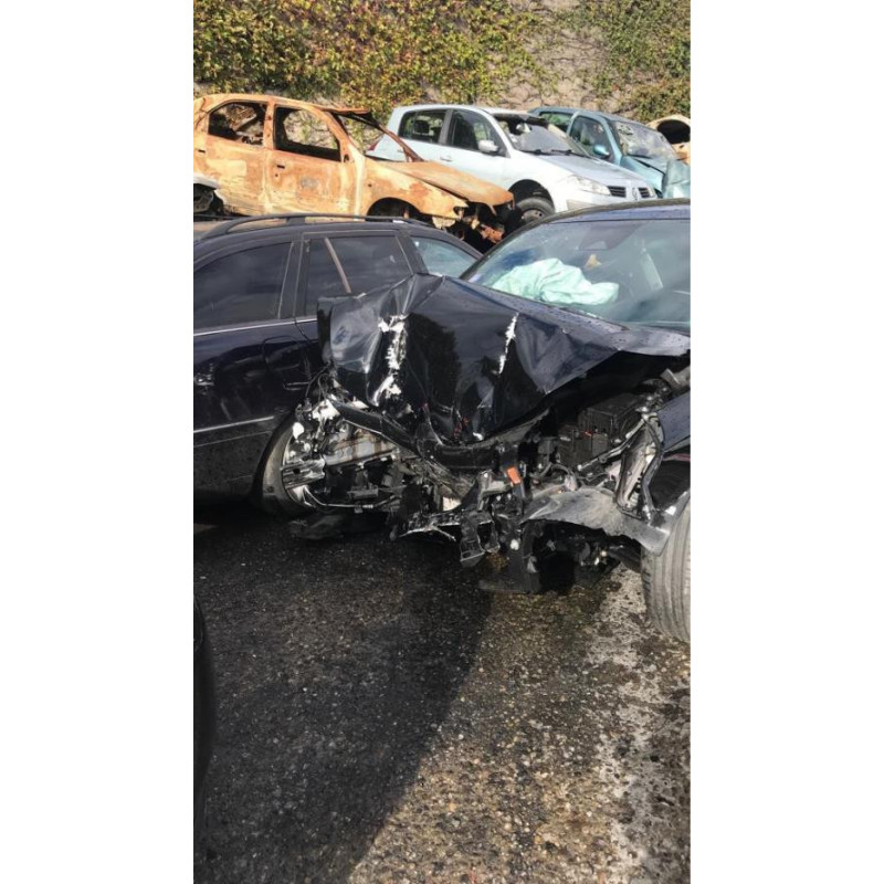 Charniere de porte avant gauche RENAULT CLIO 5 PHASE 1 d’occasion