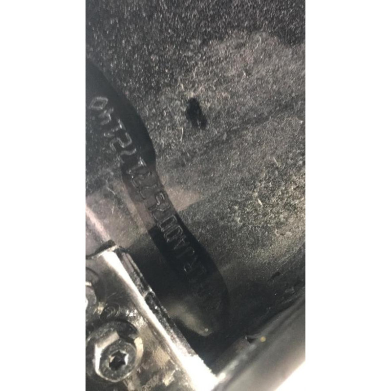 Charniere de porte avant gauche RENAULT CLIO 5 PHASE 1 d’occasion