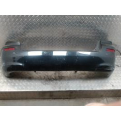 Pare choc arriere TOYOTA COROLLA VERSO 2 PHASE 1 d’occasion