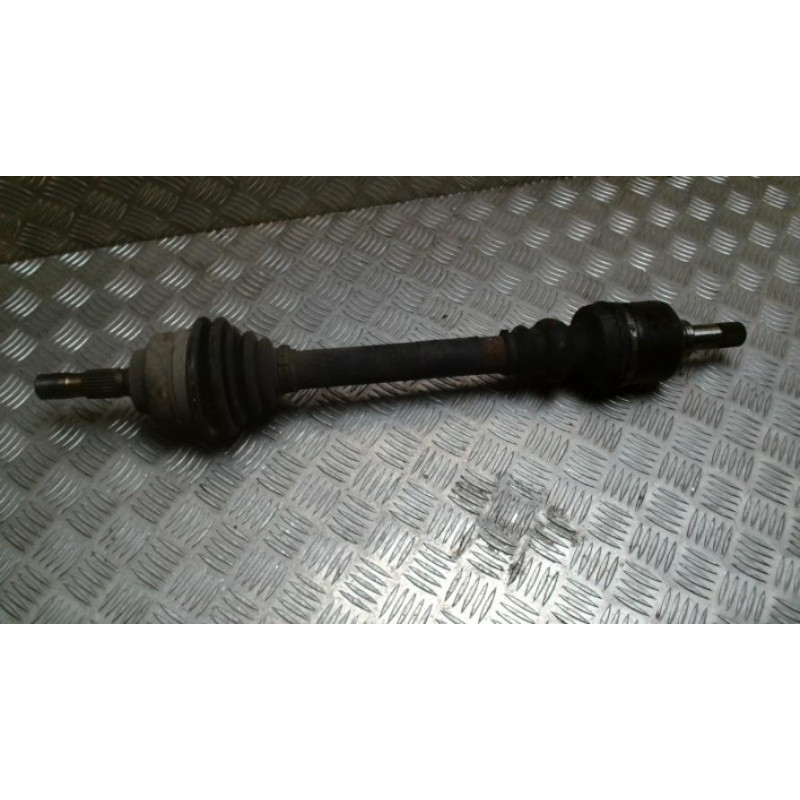 Cardan gauche (transmission) CITROEN C5 1 PHASE 2 d’occasion