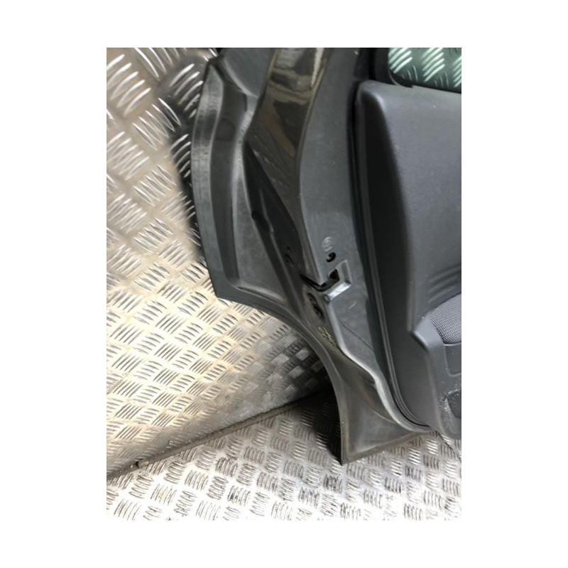 Porte arriere gauche CITROEN C4 CACTUS d’occasion