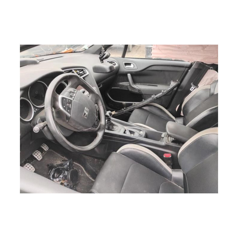 Panneau de porte avant droit CITROEN DS4 PHASE 1 d’occasion