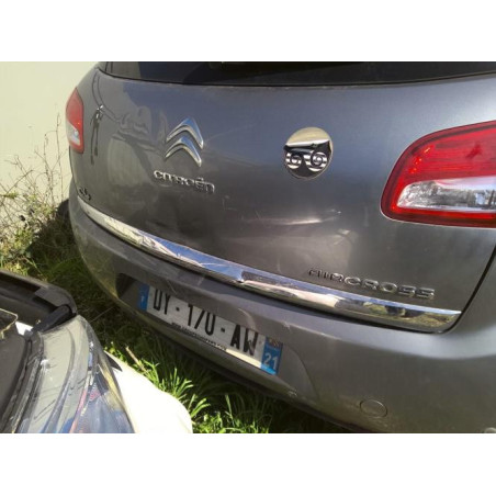 Panneau de porte avant droit CITROEN C4 AIRCROSS d’occasion