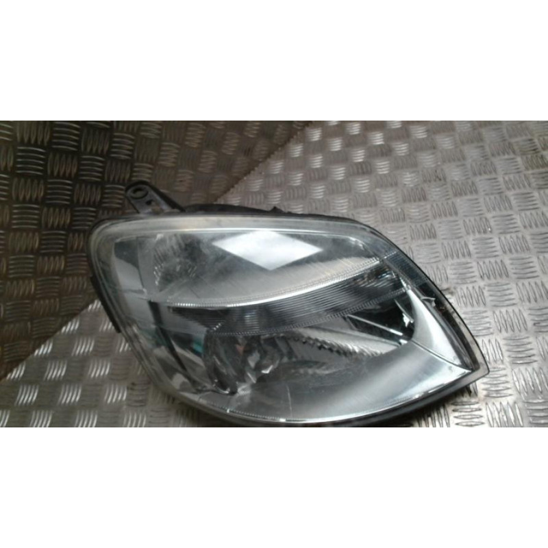 Optique avant principal droit (feux)(phare) CITROEN BERLINGO 1 PHASE 2 d’occasion