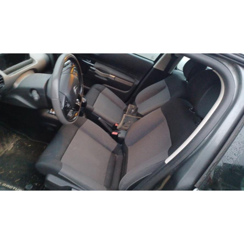 Porte avant gauche CITROEN C4 CACTUS d’occasion