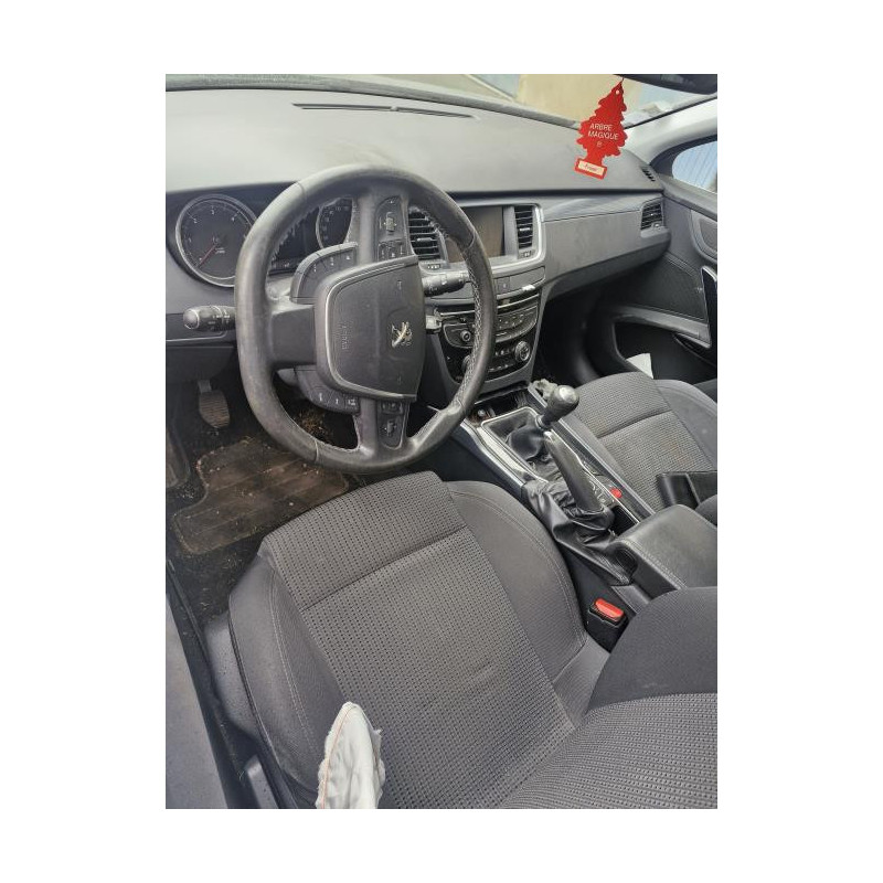 Vitre avant droit PEUGEOT 508 1 PHASE 1 d’occasion
