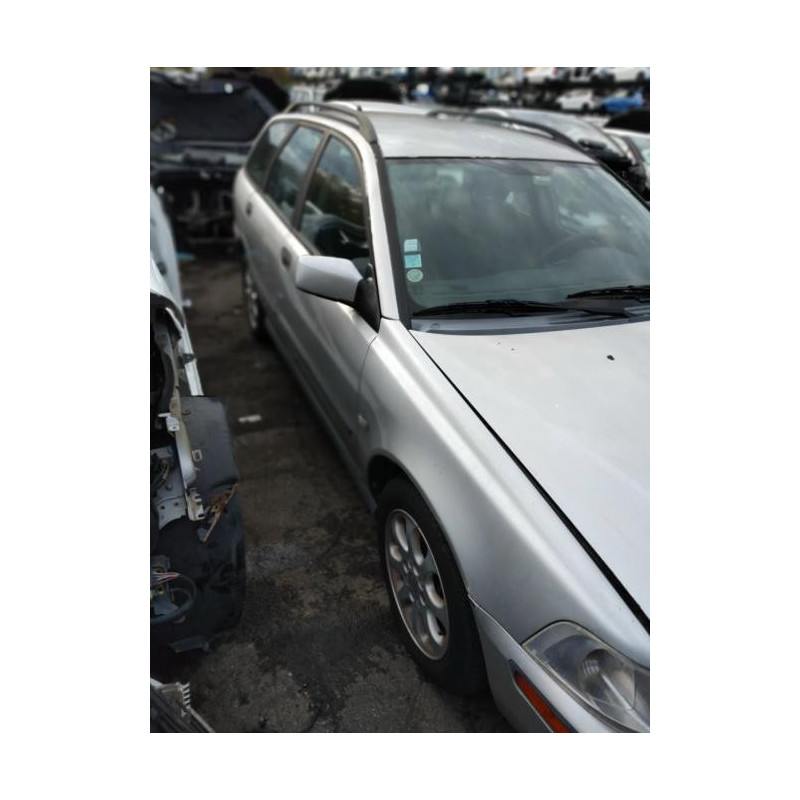 Panneau de porte avant droit VOLVO V 40 1 PHASE 2 BREAK d’occasion