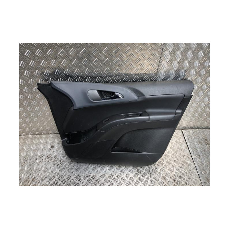 Panneau de porte avant droit OPEL MERIVA B PHASE 1 d’occasion