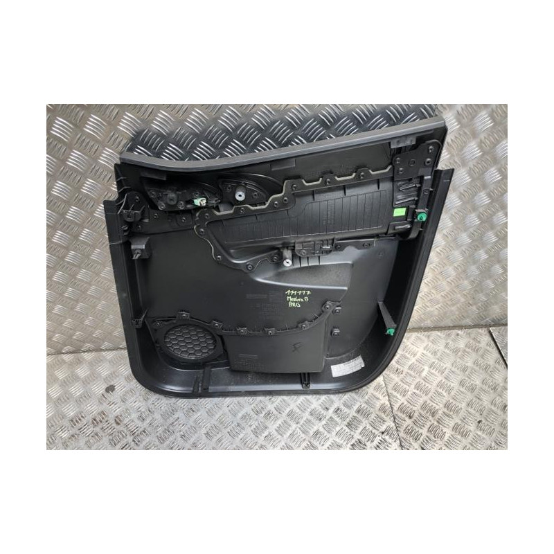 Panneau de porte arriere gauche OPEL MERIVA B PHASE 1 d’occasion