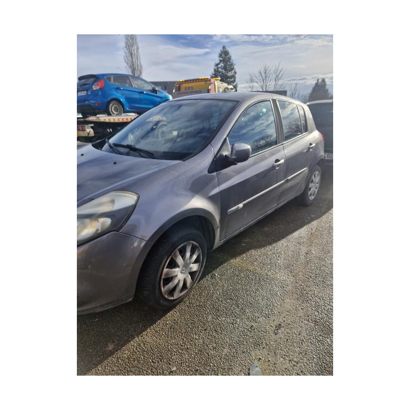 Amortisseur avant gauche RENAULT CLIO 3 PHASE 2 d’occasion