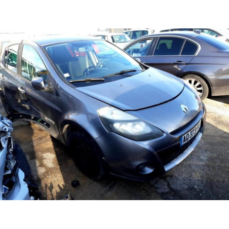 Amortisseur avant gauche RENAULT CLIO 3 PHASE 2 d’occasion