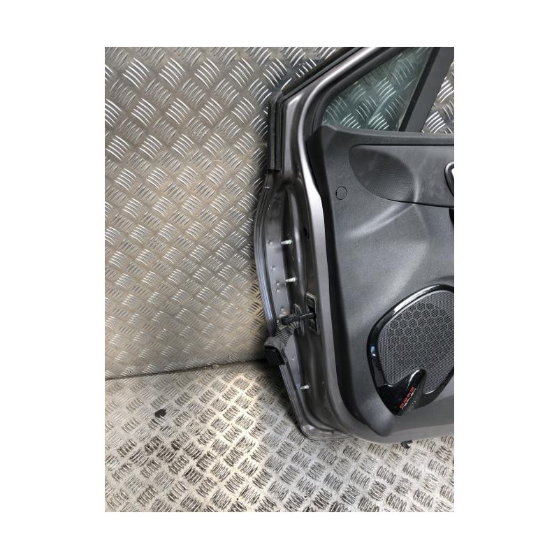 Porte avant droit RENAULT CLIO 4 PHASE 1 d’occasion